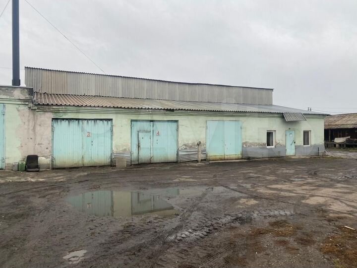Гараж, > 30 м²