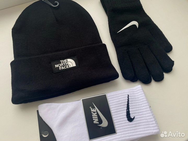 Зимний Комплект 3В1 Шапка TNF и перчатки nike