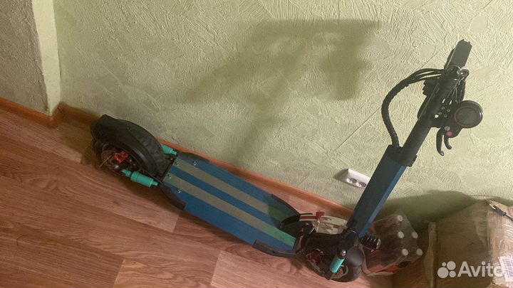 Большой электросамокат Storm 50s