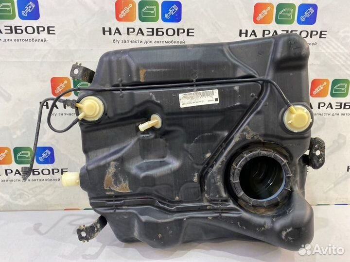 Топливный бак Ford Focus CB4 shdc 2007