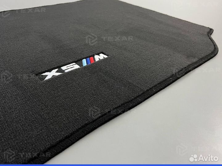 Коврик в багажник на BMW X5 G05 c электрошторкои