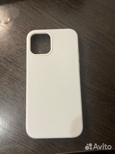 Чехол на iPhone 12