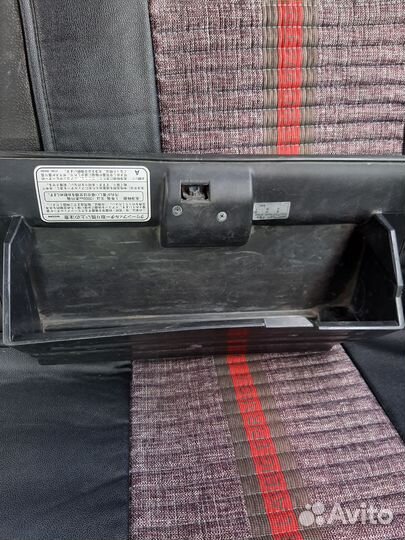 Бардачок пассажира XTrail 2005