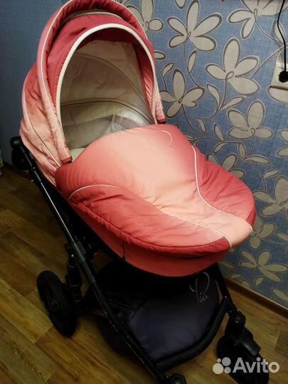 Коляска 3 в 1 Zippi Pia