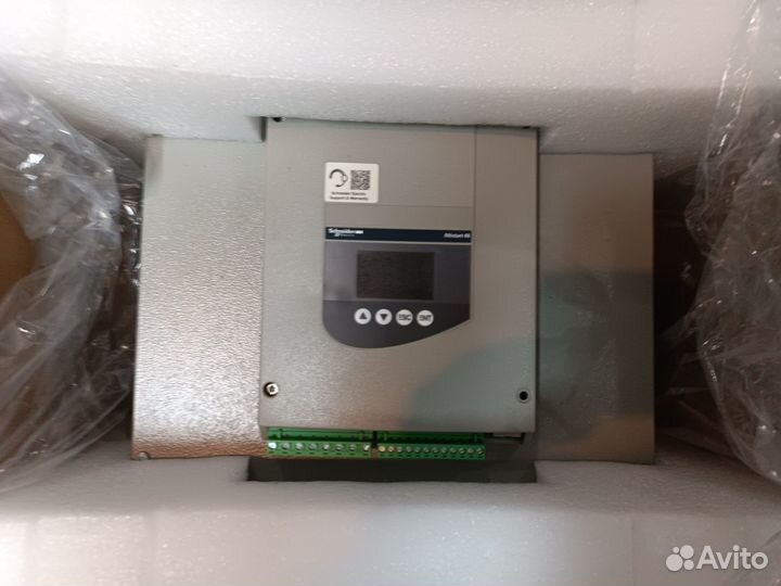 Schneider Electric ATS48C32Q