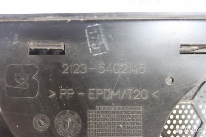 Обшивка багажника для Chevrolet Niva 2002-2009 г