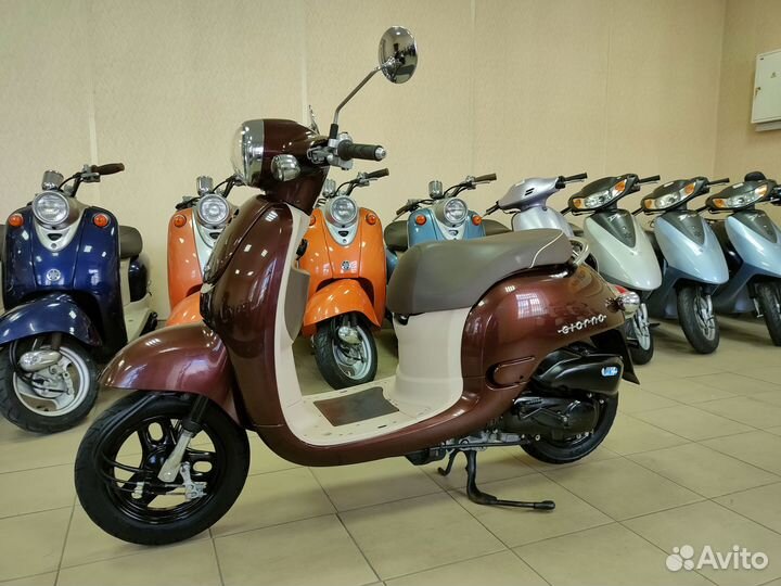 Японский скутер, мопед Honda Giorno AF70