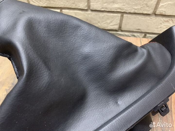 Mazda 3 (BM/BN) Подстаканник