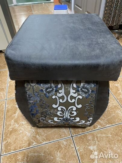 Пуфик с ящиком