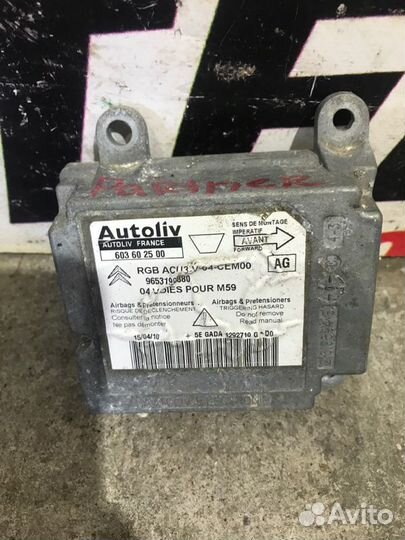 Блок управления airbag Peugeot Partner M59 2009