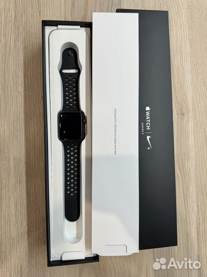 Часы Apple Watch 3 42mm black оригинал