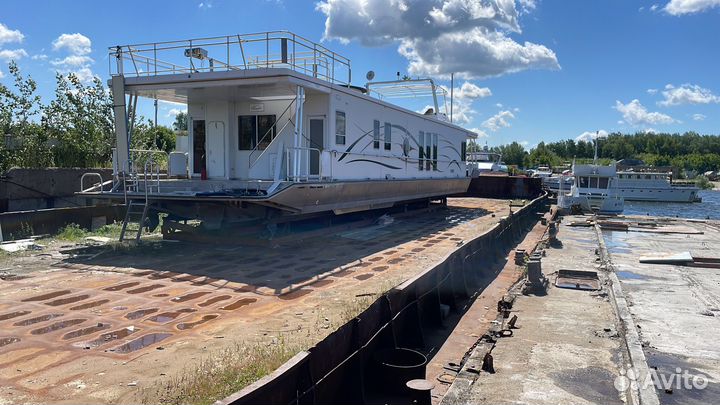 Корабль thoroughbred