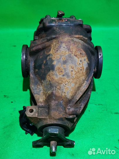 Редуктор заднего моста Mercedes w201