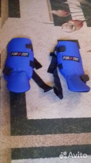 Щитки на ноги для армейского рукопашного боя