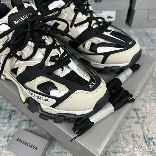 Balenciaga Track 1 black white