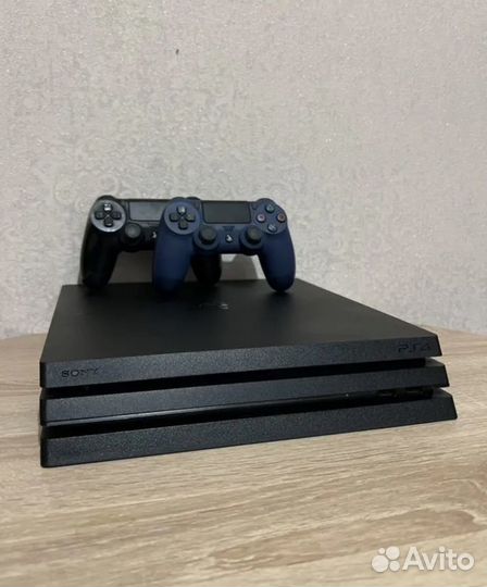 Sony PS4 Pro 1tb с Играми