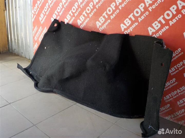 Обивка арки багажника задняя правая LADA Largus