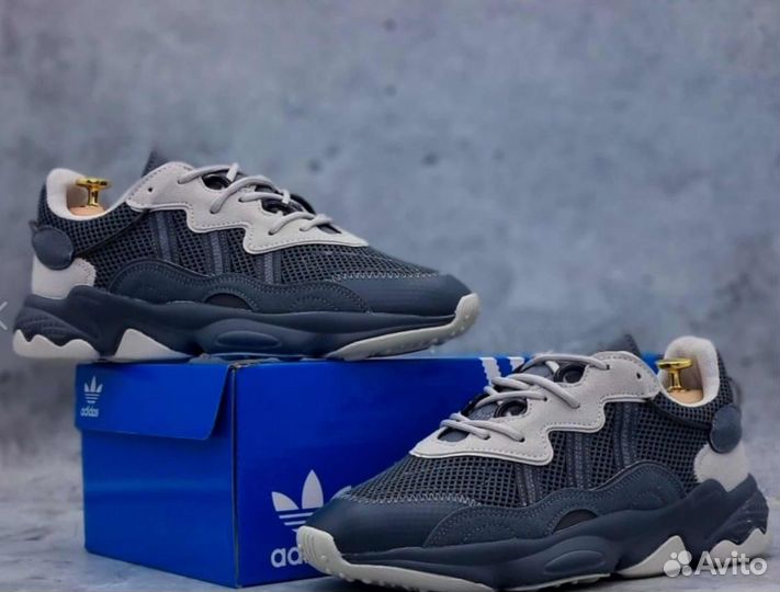 Кроссовки adidas Ozweego размер 45