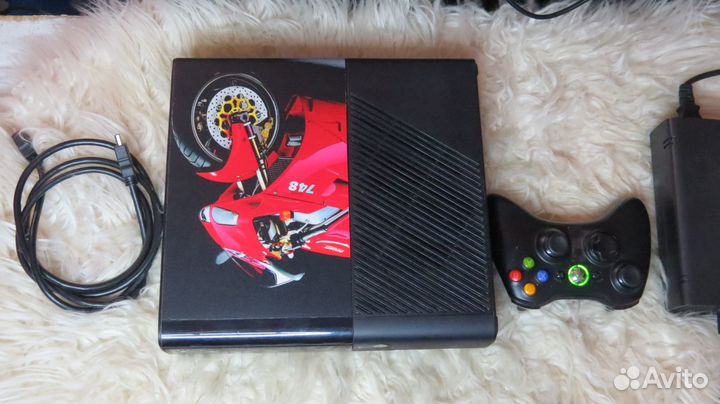 Xbox 360 E 500gb freeboot + 90 игр