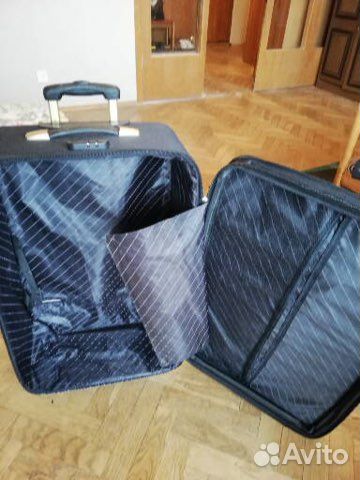 Чемодан на колесах очень легкий OlegCossini