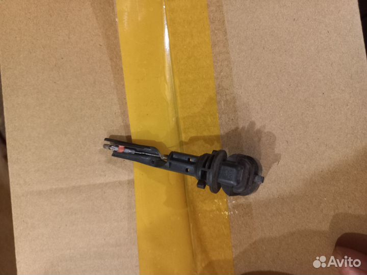 Датчик уровня охлаждающей жидкости opel insignia