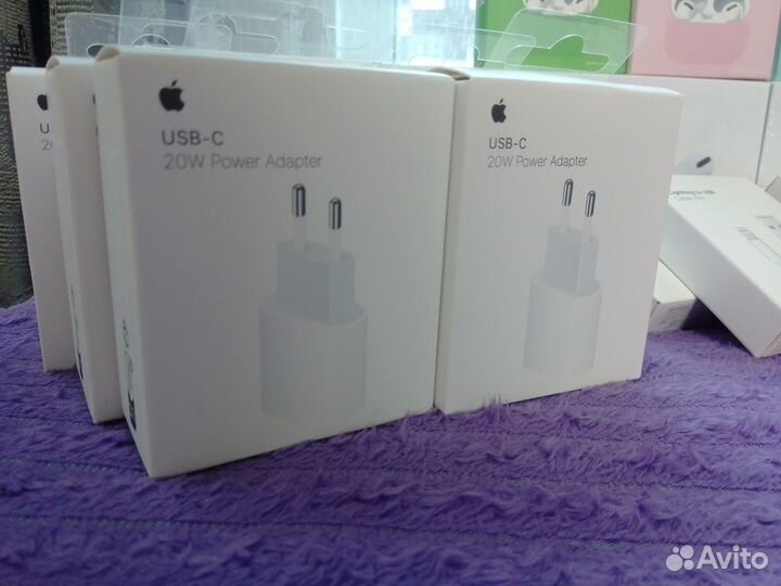 Зарядка на iPhone 20w (USB-C)