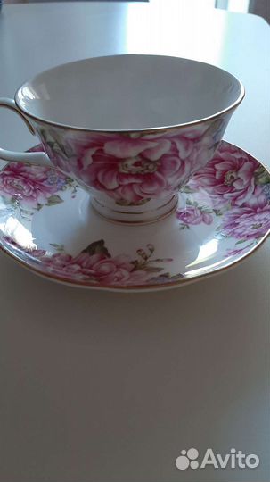 Фарфоровая чайная пара