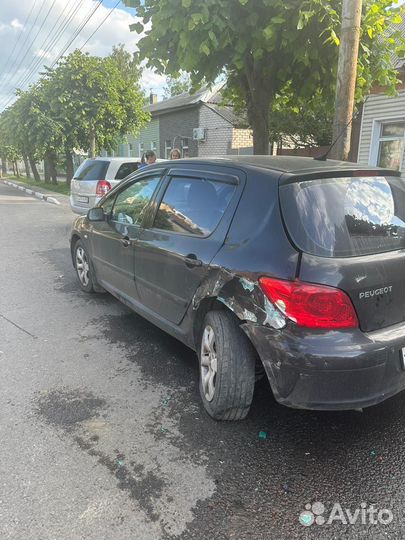 Peugeot 307 1.6 AT, 2007, битый, 160 000 км
