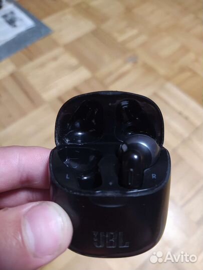 Беспроводные наушники jbl tune 225 tws