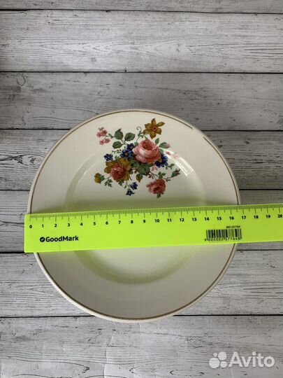 Тарелки зик конаково СССР с шикарными розами