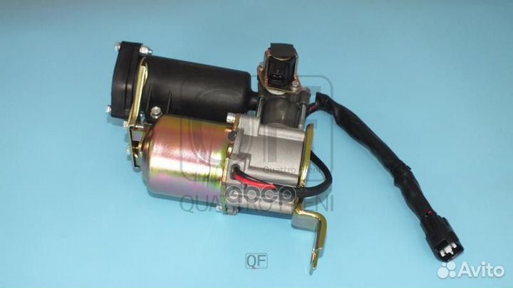 Компрессор пневмоподвески BMW X5 F15 13-18/X6 F16