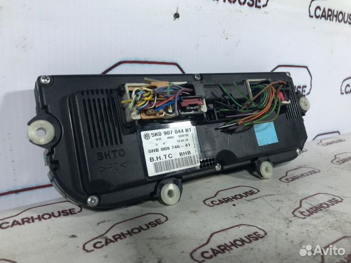 Блок управления климат-контролем Volkswagen Passat