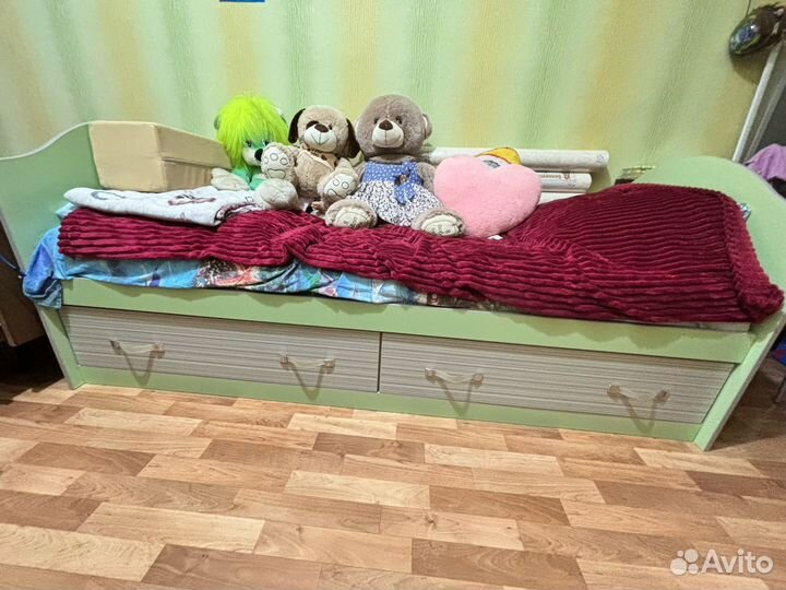 Детский гарнитур