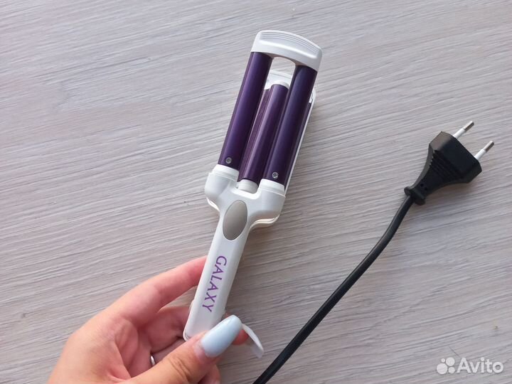 Щипцы для завивки волос