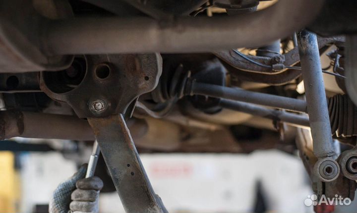 Замена сайлентблоков MB GL-Класс I 2006-09