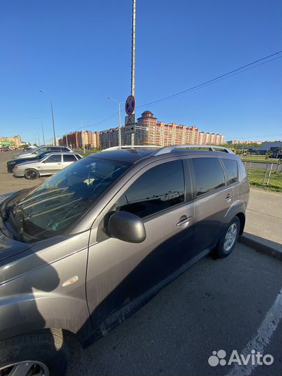 Mitsubishi Outlander 2.4 МТ, 2008, 270 000 км