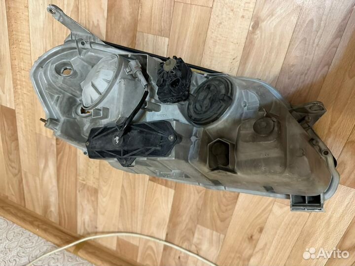 Toyota mark 2 110 фары