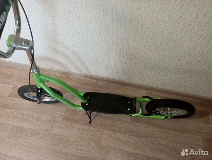 Самокат внедорожный novatrack stamp зелëный