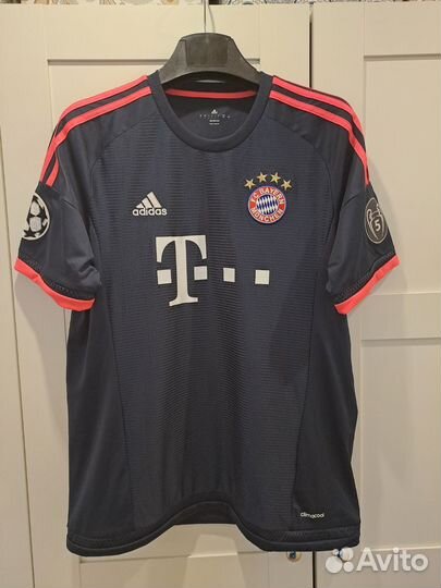 Футболка FC Bayern Munich 2015/2016 Артуро Видаль
