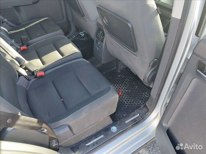 Привод передний правый volkswagen touran (1T3)