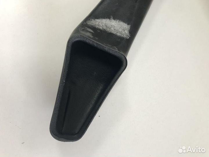 BMW R1100R всасывающий патрубок воздушного фильтра