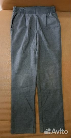 Продам школьные вещи