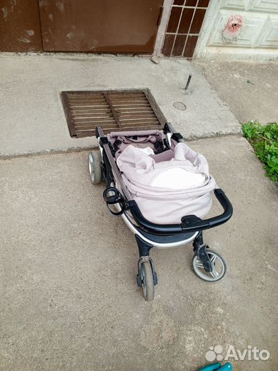 Прогулочная коляска фирмы Cosmo
