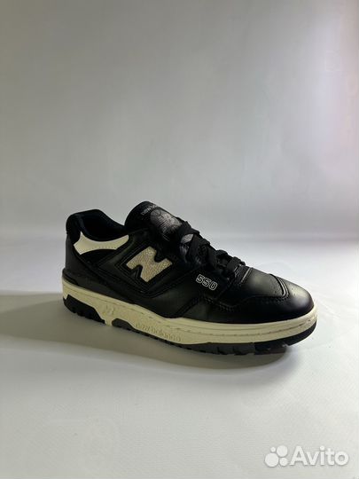 Кроссовки New Balance 550 черно-белые