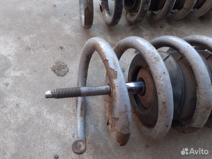 Амортизаторы Volkswagen