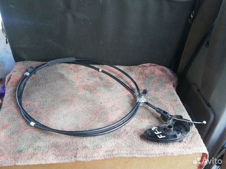 Трос капота Форд Фокус 3