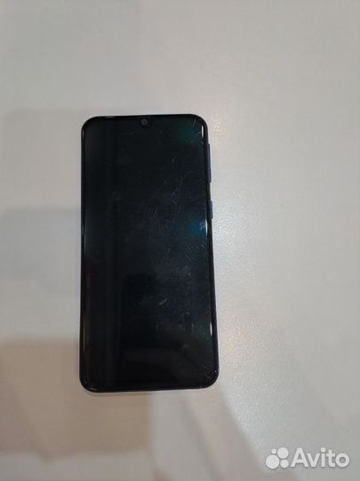 Samsung Galaxy A40, 4/64 ГБ