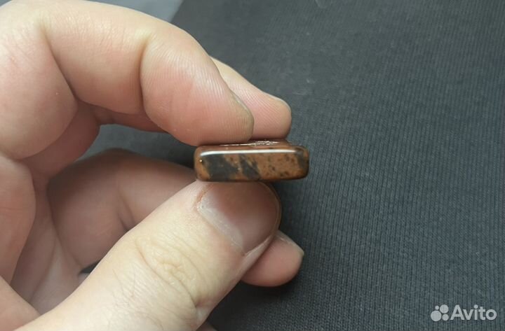 Брелок лев б/у