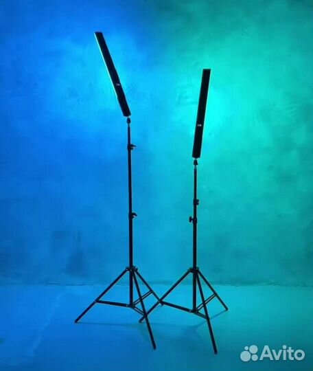 Комплект очень яркого RGB LED света: стики+штативы