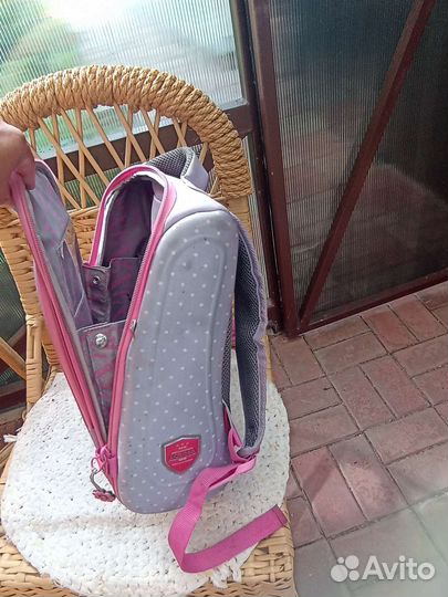 Рюкзак школьный для девочки бу